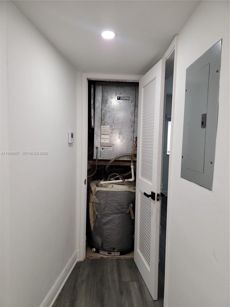 651 Pine Dr, Unit 110, Pompano Beach, FL 33060 Photo