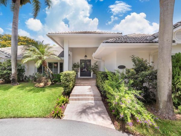15503 SW 74th Pl, Palmetto Bay, FL 33157