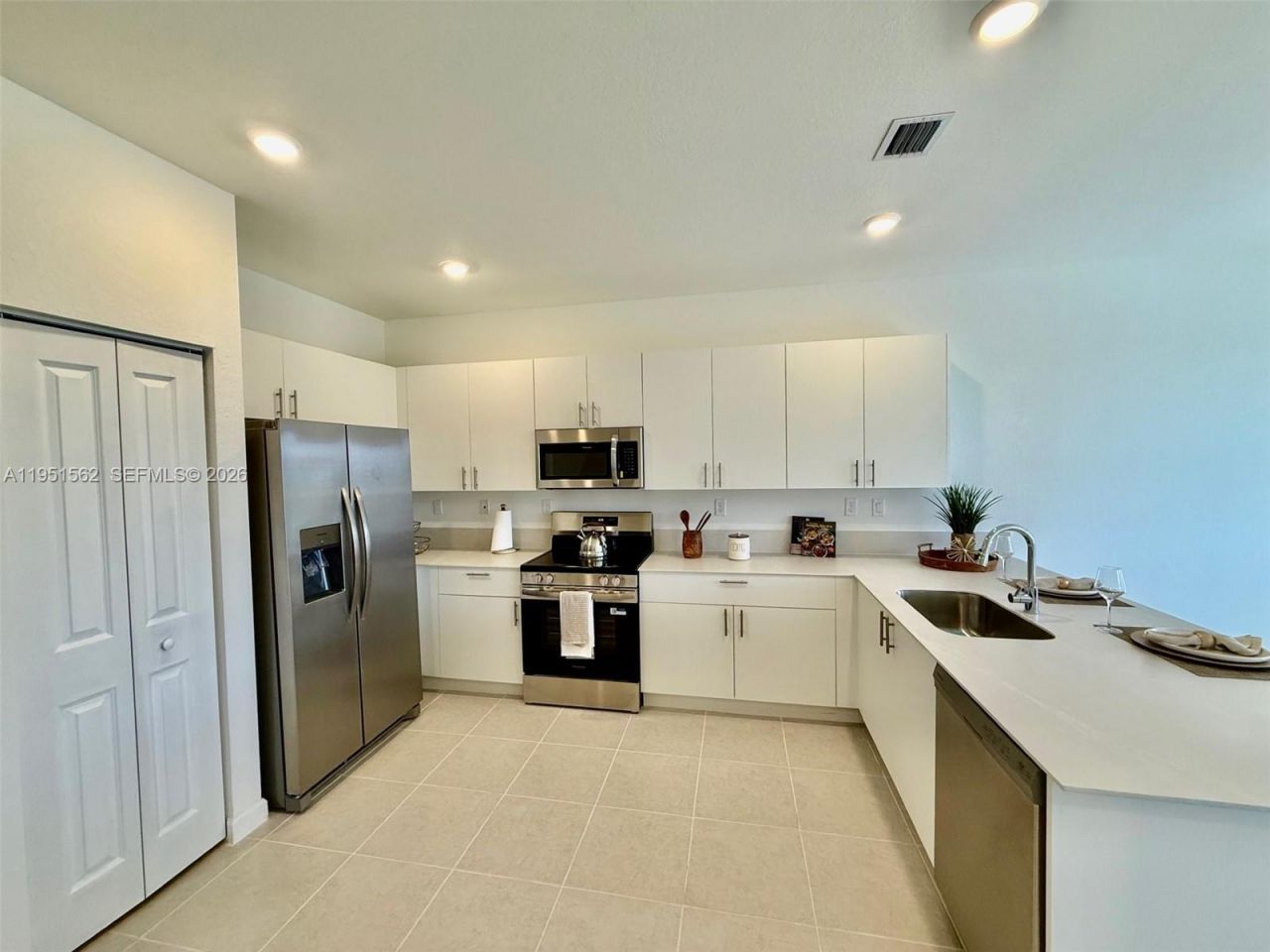 2767 SE 25th Ave, Homestead, FL 33035 Photo