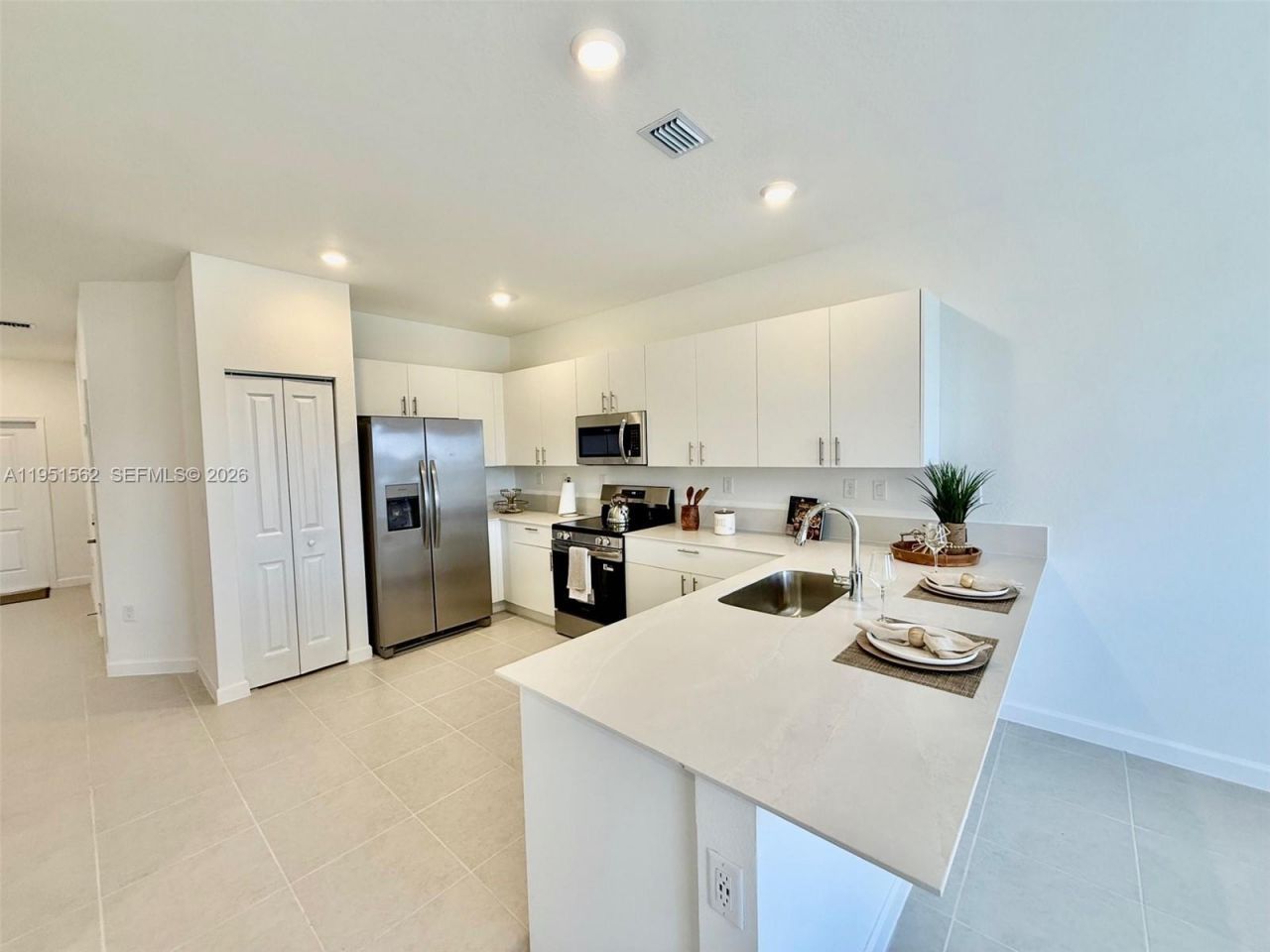 2767 SE 25th Ave, Homestead, FL 33035 Photo