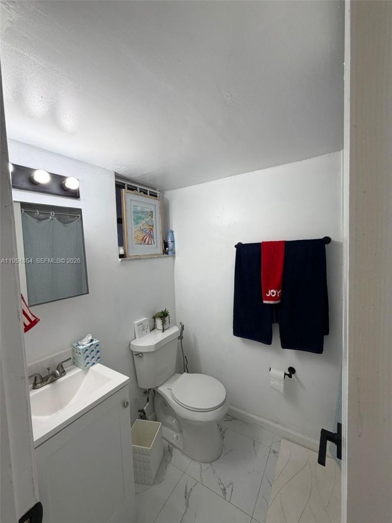 8841 W Flagler St, Unit 113, Miami, FL 33174 Photo