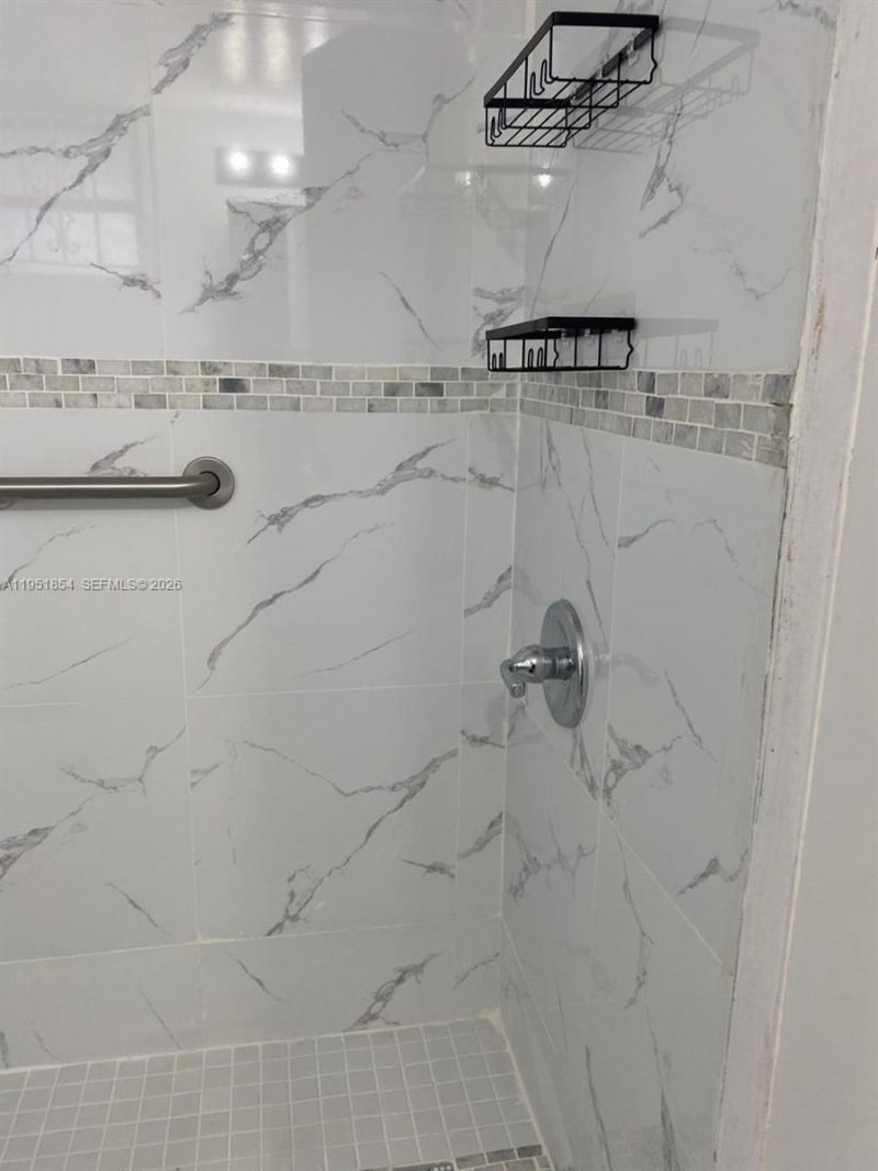 8841 W Flagler St, Unit 113, Miami, FL 33174 Photo