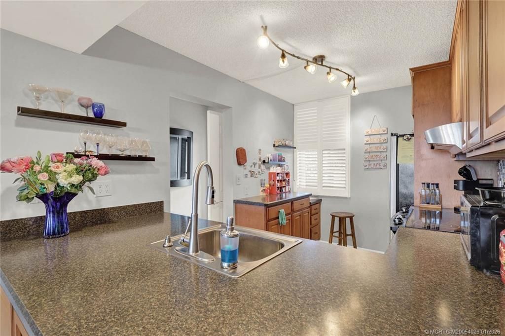 1950 SW Palm City Road, Unit 8-106, Stuart, FL 34994 Photo