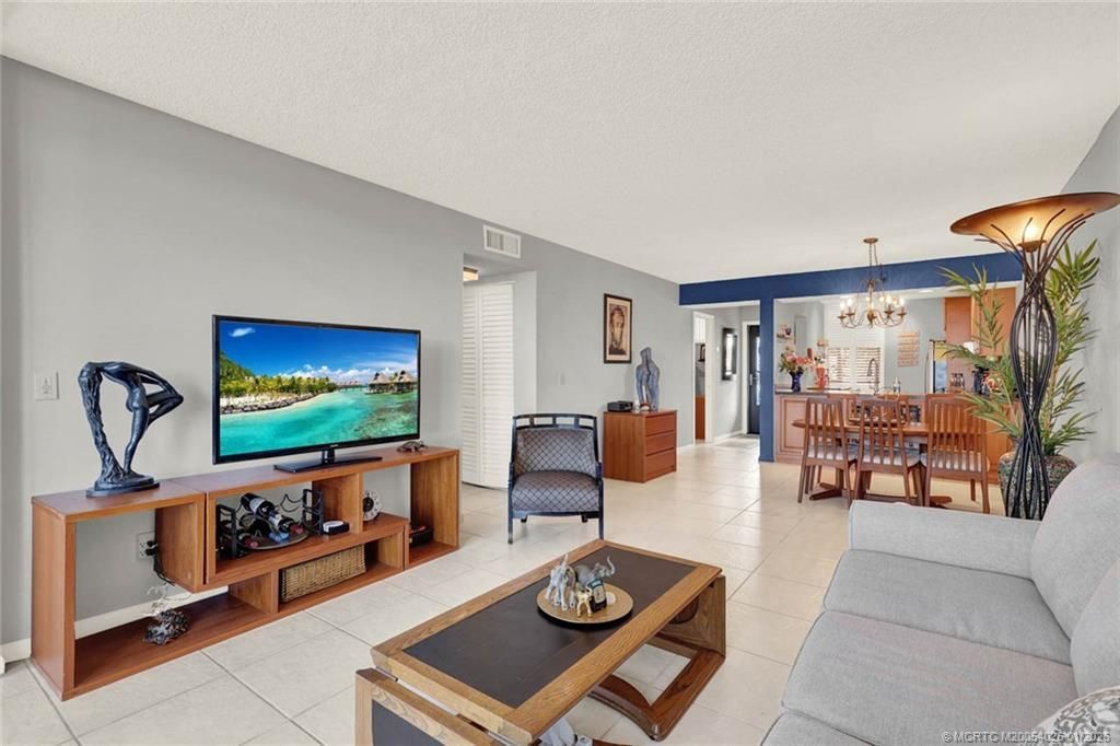 1950 SW Palm City Road, Unit 8-106, Stuart, FL 34994 Photo