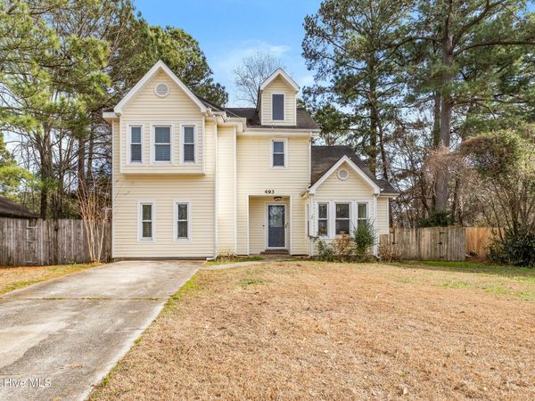 493 Hemlock Drive, Jacksonville, NC 28546