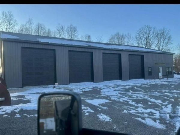 2138 Jock Road , Bee Spring, KY 42207