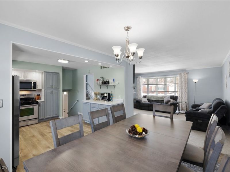 6802 Brandywine Road, Parma Heights, OH 44130 Photo 12