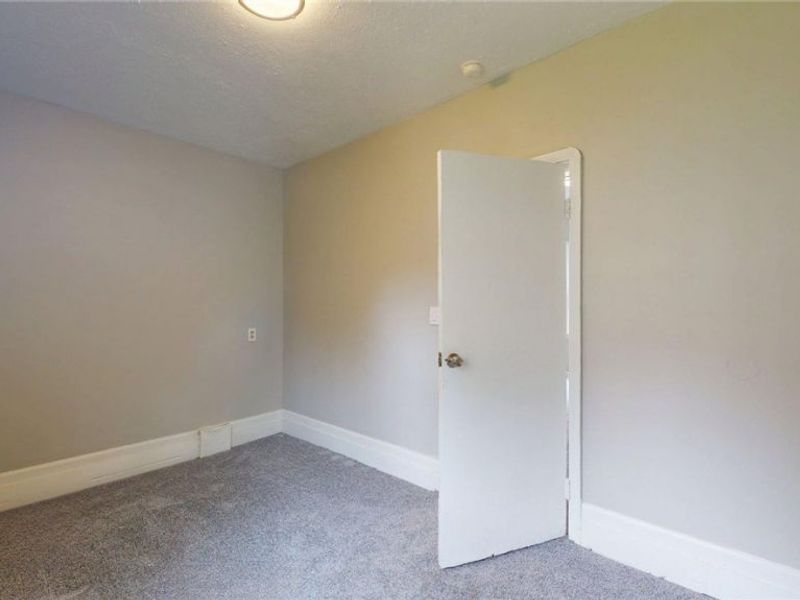 3200 W 94th Street, Cleveland, OH 44102 Photo 10