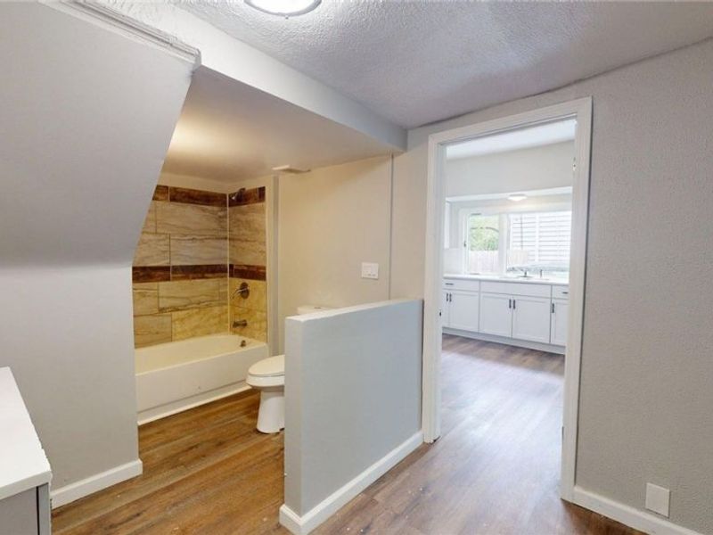 3200 W 94th Street, Cleveland, OH 44102 Photo 16