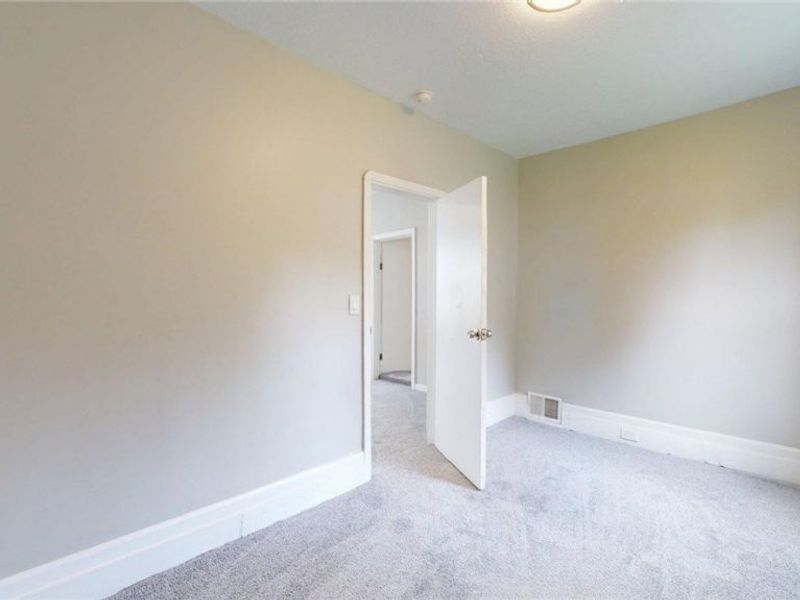3200 W 94th Street, Cleveland, OH 44102 Photo 9