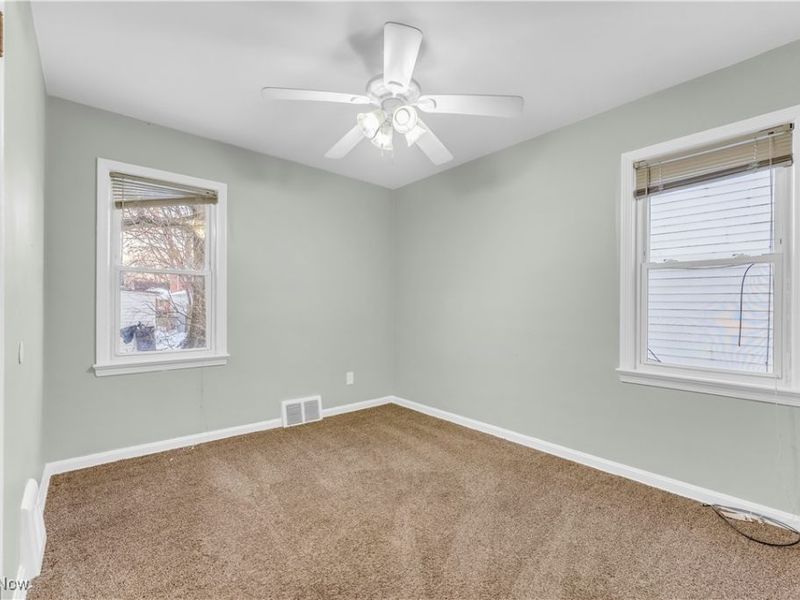20990 Morris Avenue, Euclid, OH 44123 Photo 11