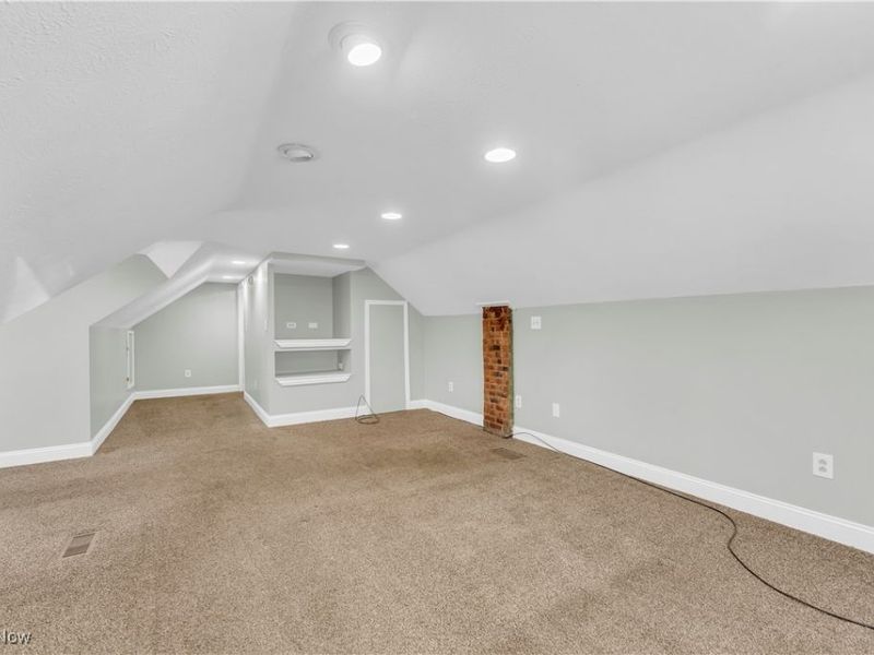 20990 Morris Avenue, Euclid, OH 44123 Photo 13