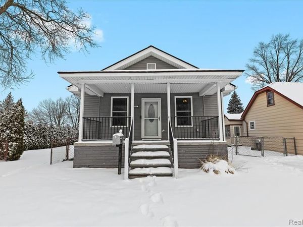 25048 Doxtator Street, Dearborn, MI 48128