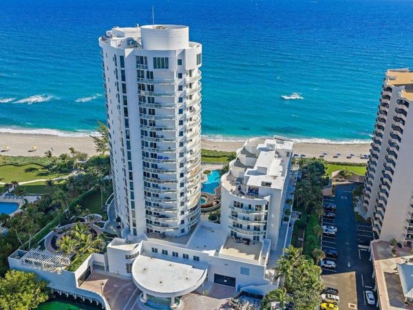 4600 N Ocean Drive, Unit 703, Singer Island, FL 33404