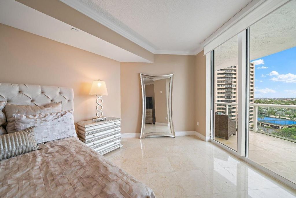 4600 N Ocean Drive, Unit 703, Singer Island, FL 33404 Photo