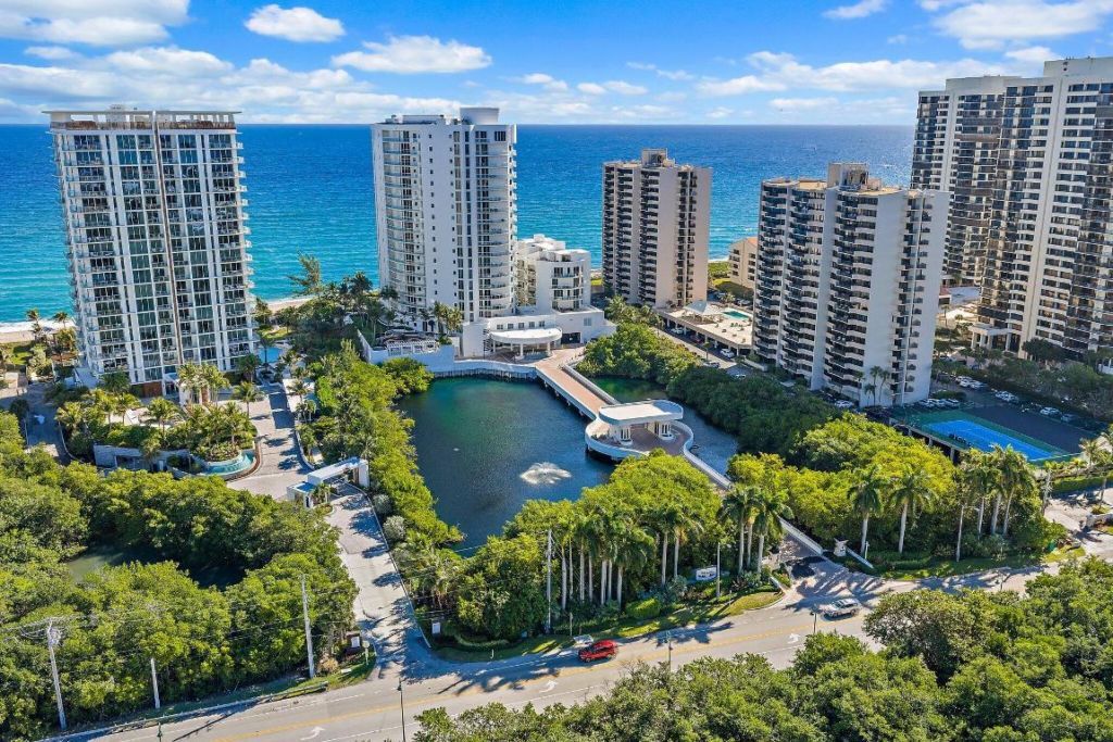 4600 N Ocean Drive, Unit 703, Singer Island, FL 33404 Photo