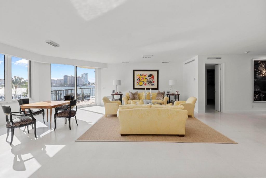 200 Bradley Place, Unit 302, Palm Beach, FL 33480 Photo