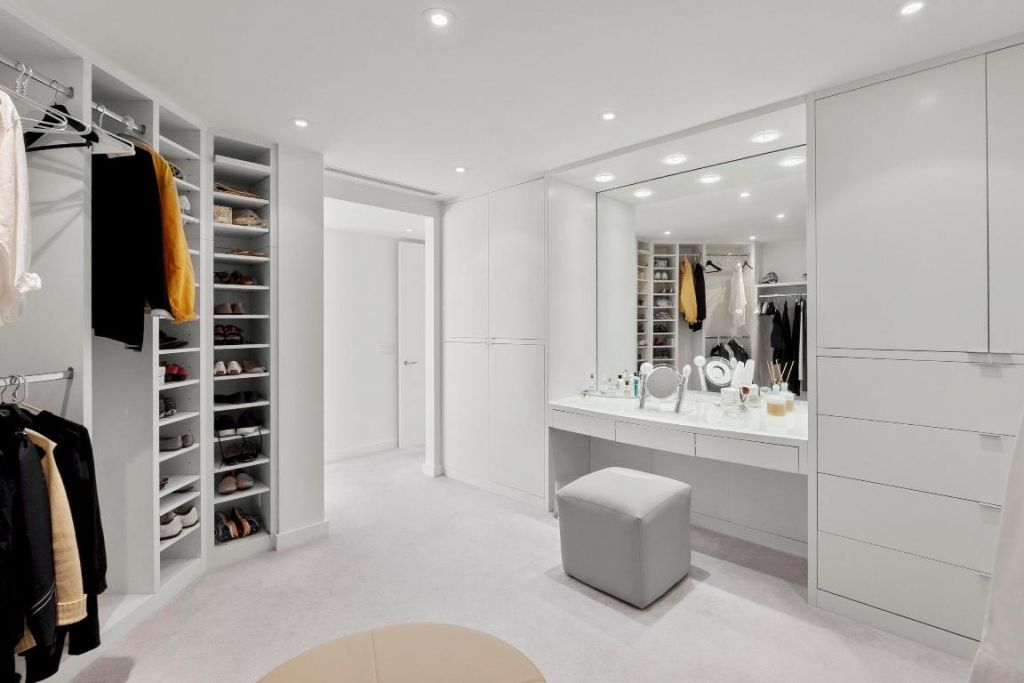 200 Bradley Place, Unit 302, Palm Beach, FL 33480 Photo