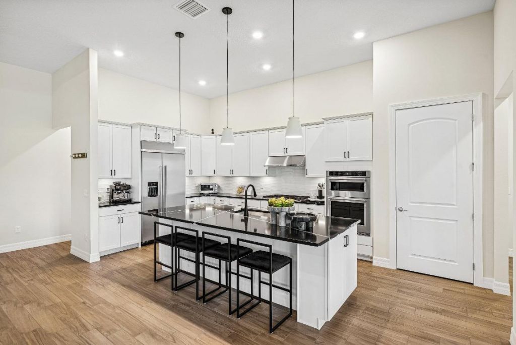 9198 Balsamo Drive, Palm Beach Gardens, FL 33412 Photo