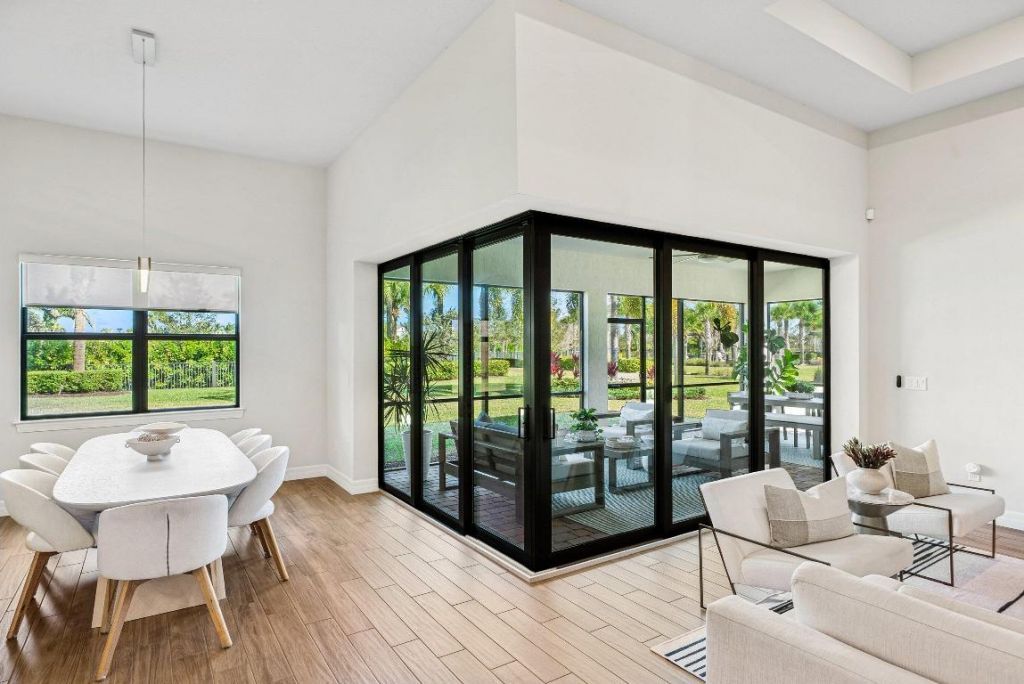 9198 Balsamo Drive, Palm Beach Gardens, FL 33412 Photo