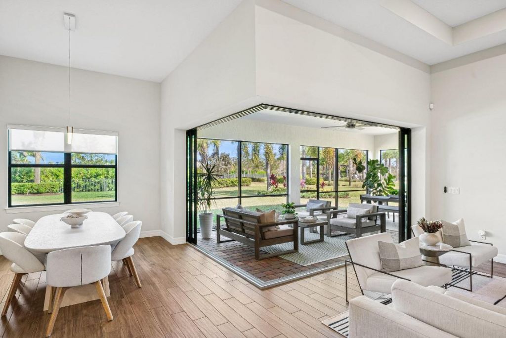 9198 Balsamo Drive, Palm Beach Gardens, FL 33412 Photo