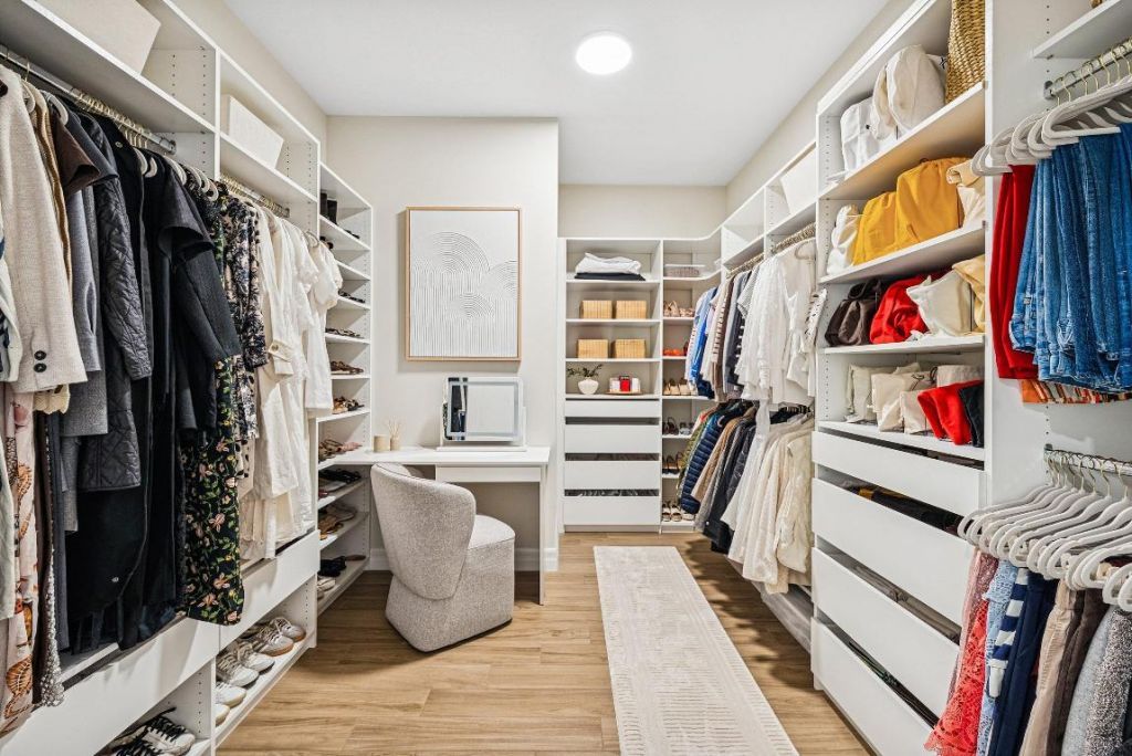 9198 Balsamo Drive, Palm Beach Gardens, FL 33412 Photo