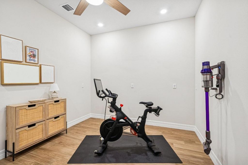 9198 Balsamo Drive, Palm Beach Gardens, FL 33412 Photo