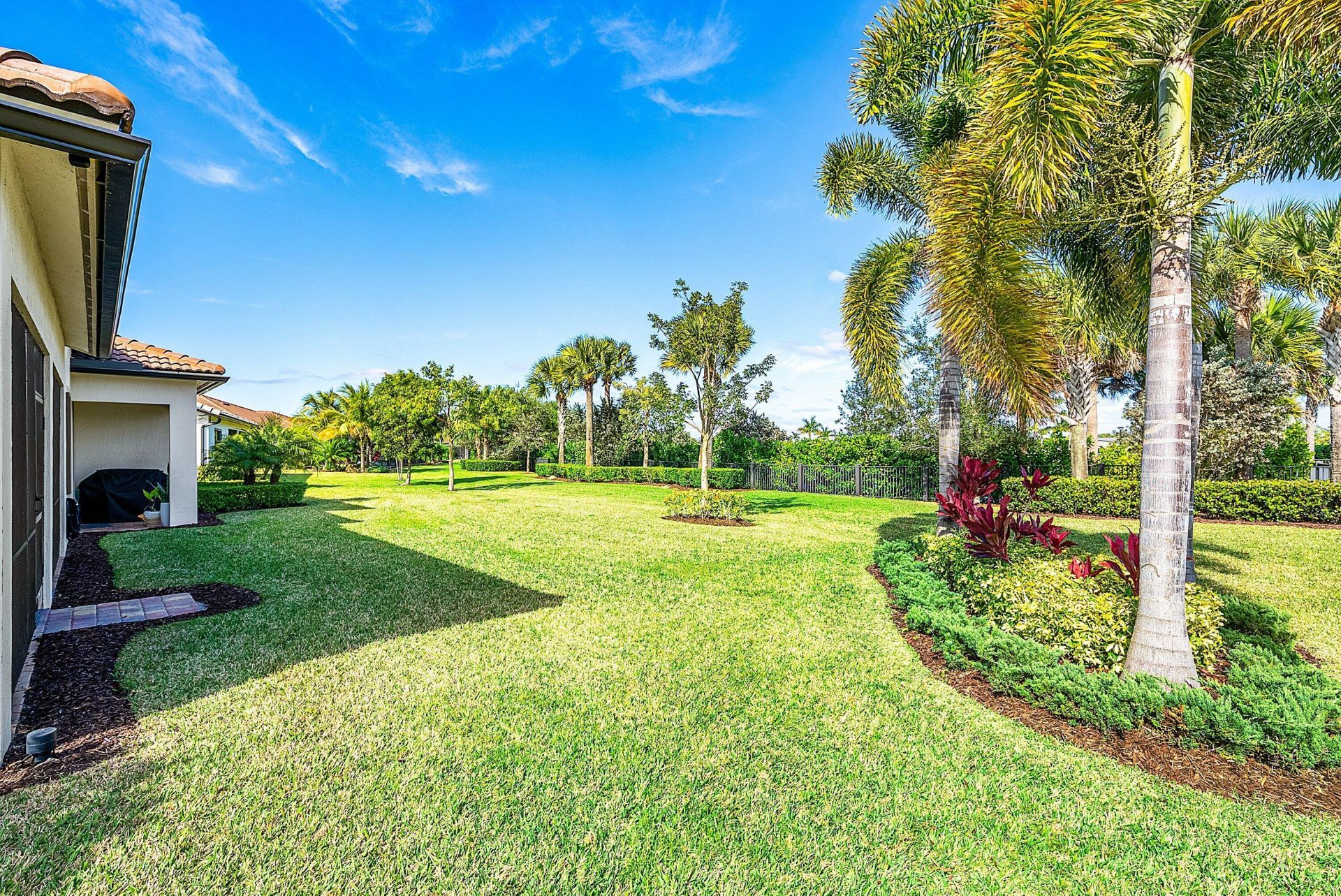 9198 Balsamo Drive, Palm Beach Gardens, FL 33412 Photo