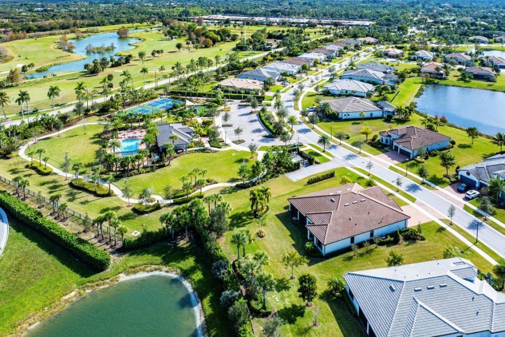 9198 Balsamo Drive, Palm Beach Gardens, FL 33412 Photo