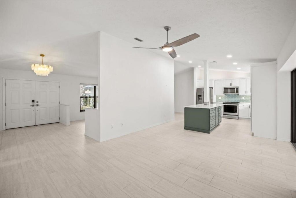 5 Copaire Drive, Sewalls Point, FL 34996 Photo