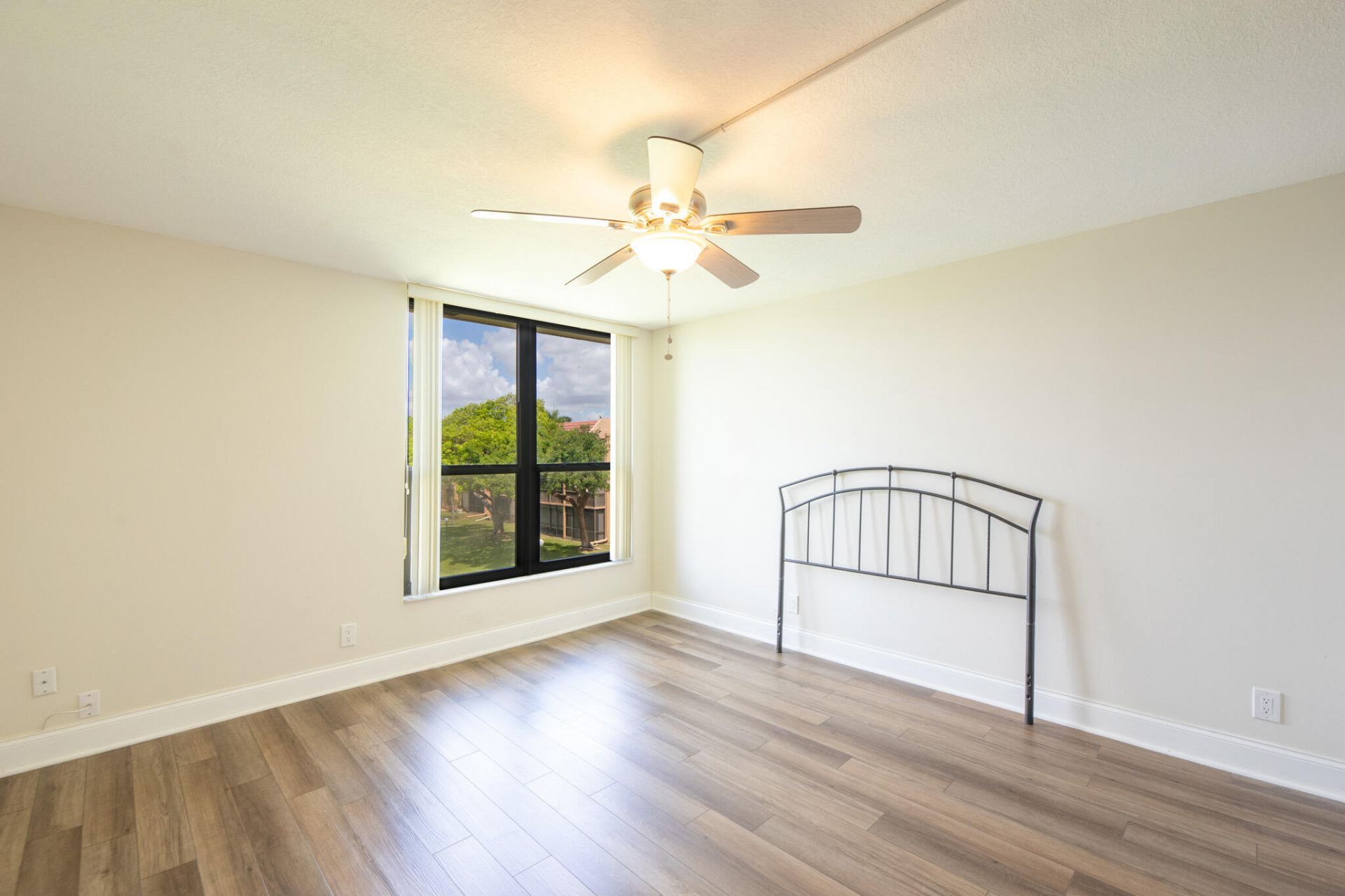 5926 Coral Lake Drive, Unit 302, Margate, FL 33063 Photo