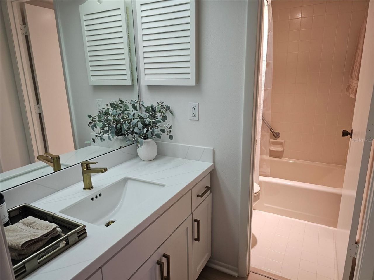 4408 La Jolla Drive, Unit 19A, Bradenton, FL 34210 Photo