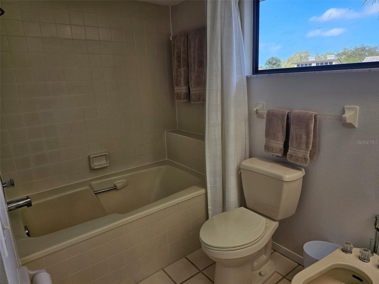 4408 La Jolla Drive, Unit 19A, Bradenton, FL 34210 Photo