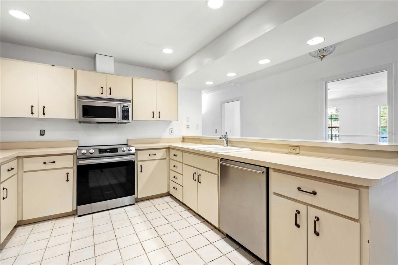 4205 Bent Tree Boulevard, Sarasota, FL 34241 Photo