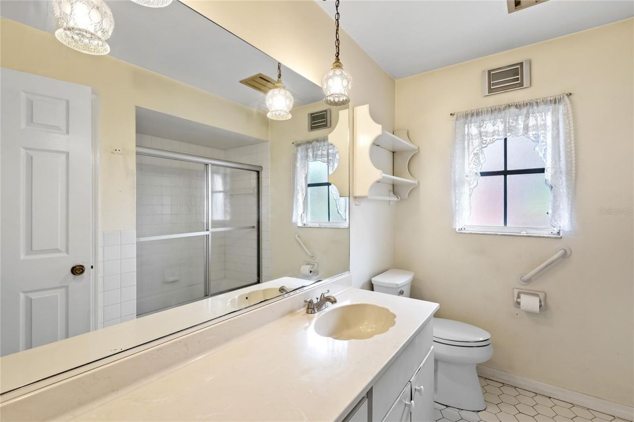 4205 Bent Tree Boulevard, Sarasota, FL 34241 Photo