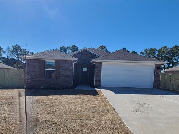 373 Florida Avenue, Farmington, AR 72730