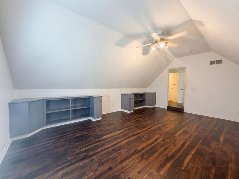7910 Priestley Drive, Reynoldsburg, OH 43068 Photo 14