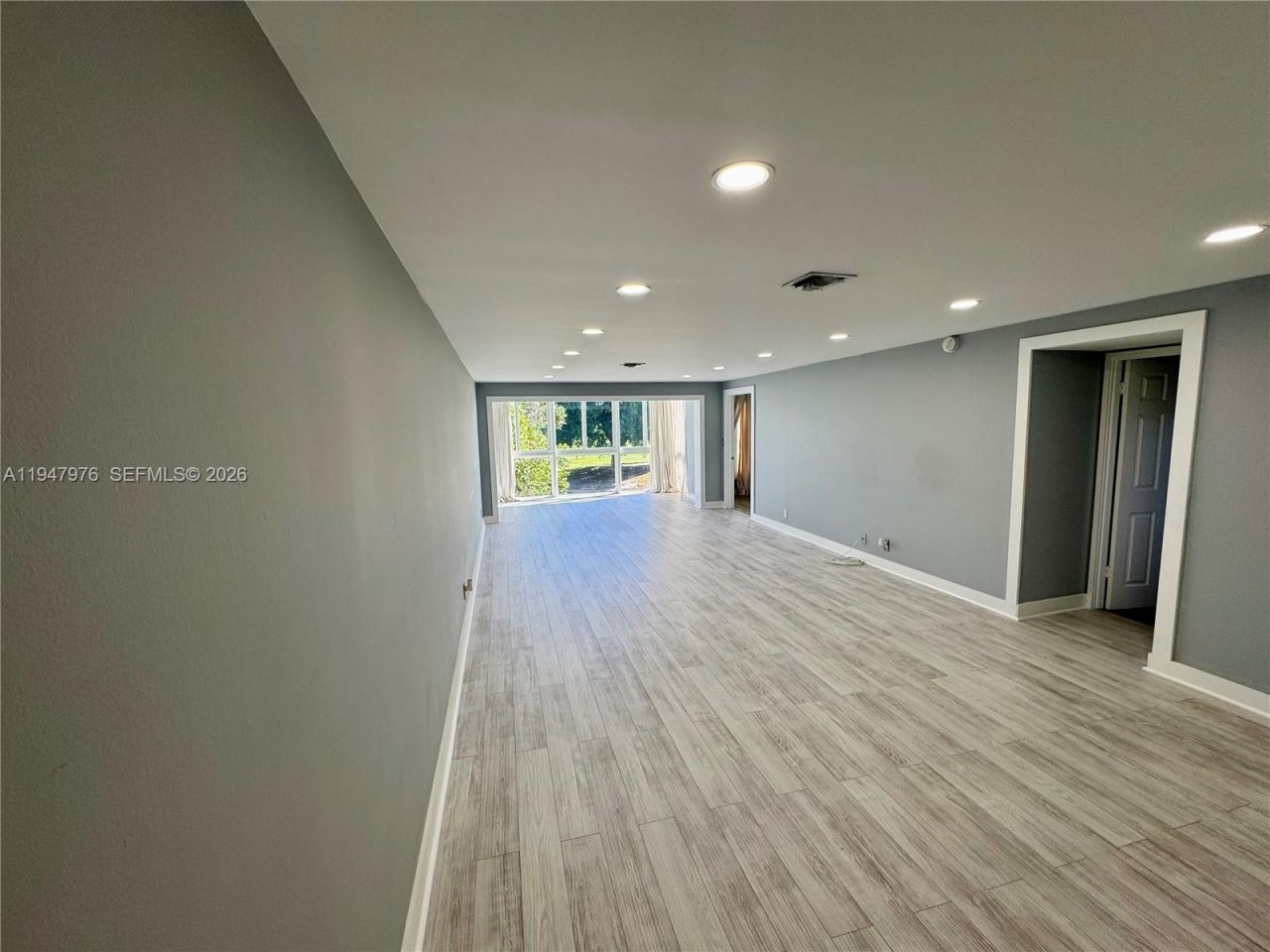 3300 N Palm Aire Dr, Unit 305, Pompano Beach, FL 33069 Photo