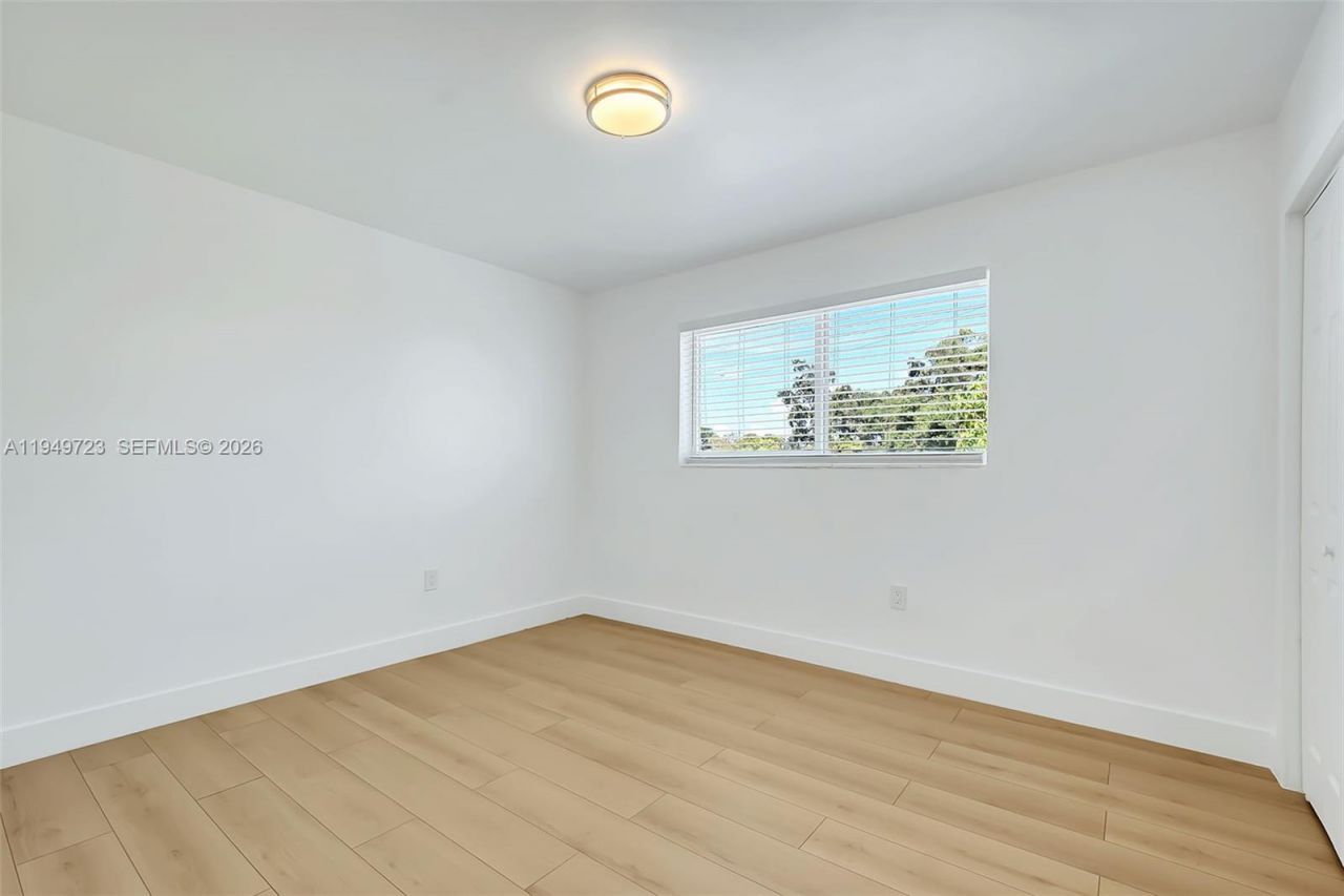 1632 NW 16th Ter , Unit 8, Miami, FL 33125 Photo