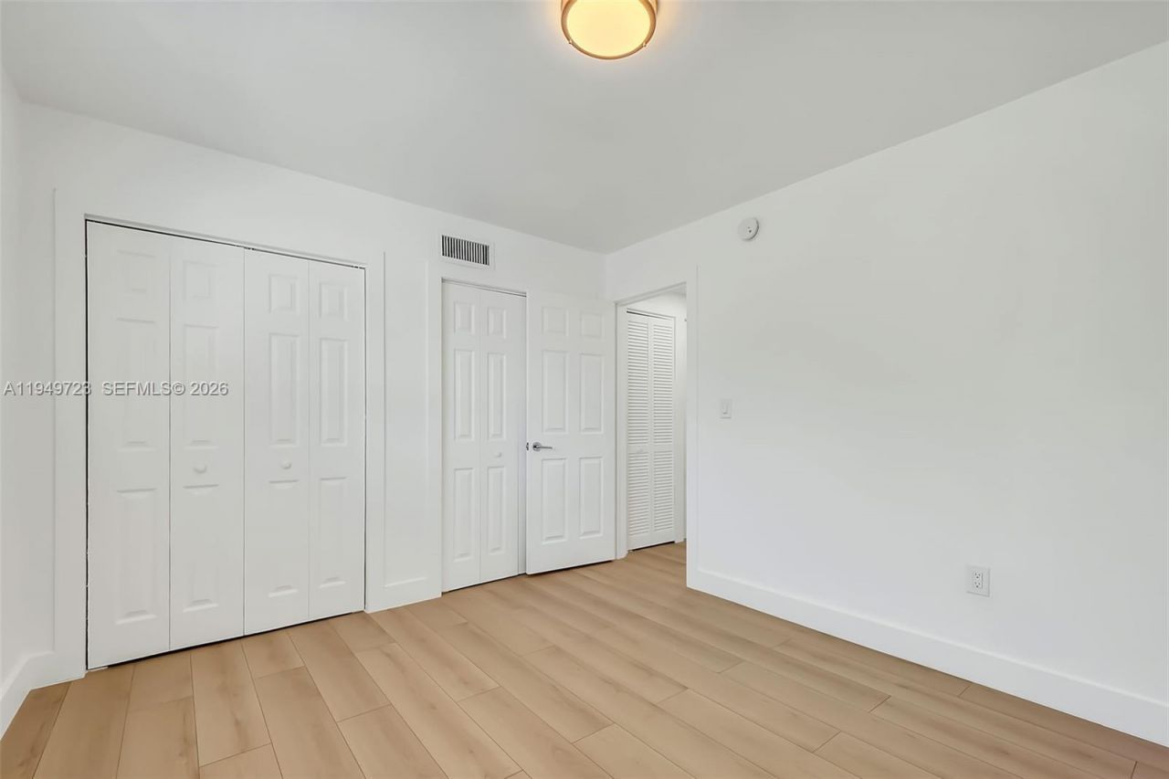 1632 NW 16th Ter , Unit 8, Miami, FL 33125 Photo