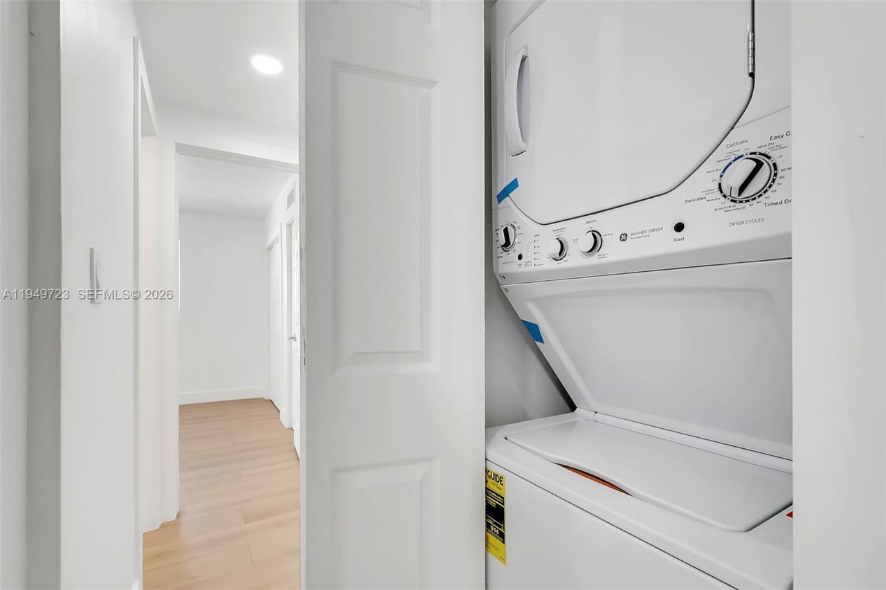 1632 NW 16th Ter , Unit 8, Miami, FL 33125 Photo