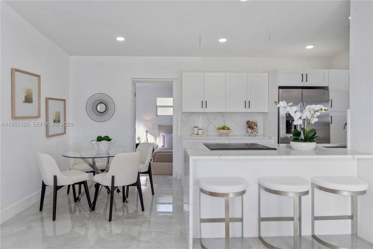 4041 NE 15th Ter, Pompano Beach, FL 33064 Photo