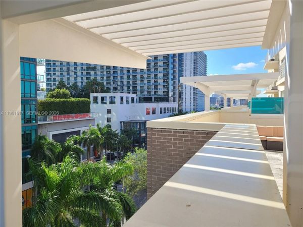 3250 NE 1st Ave, Unit 518, Miami, FL 33137