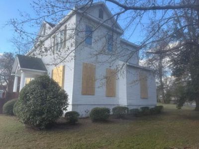 981 Whitman Street Photo 4