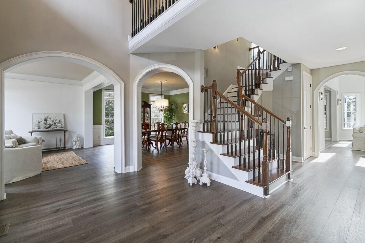 2745 Oak Manor Drive Photo 10