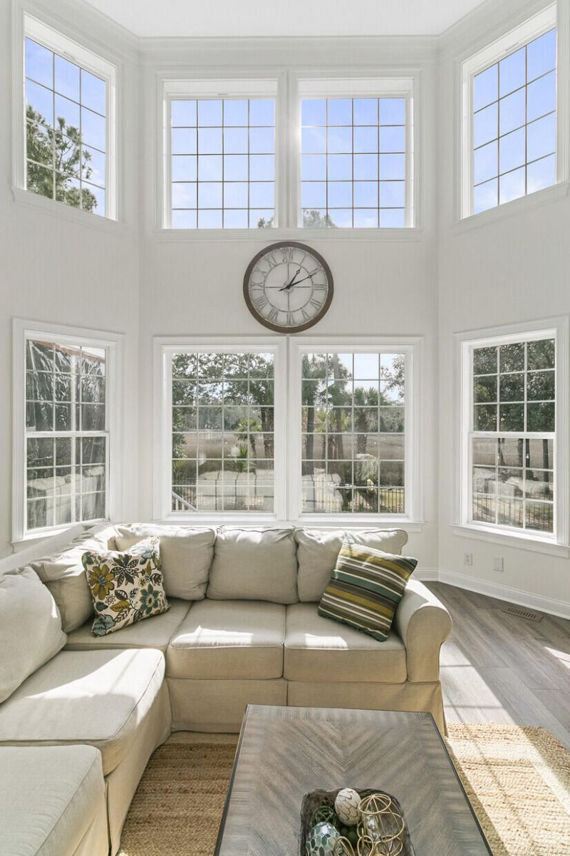 2745 Oak Manor Drive Photo 11