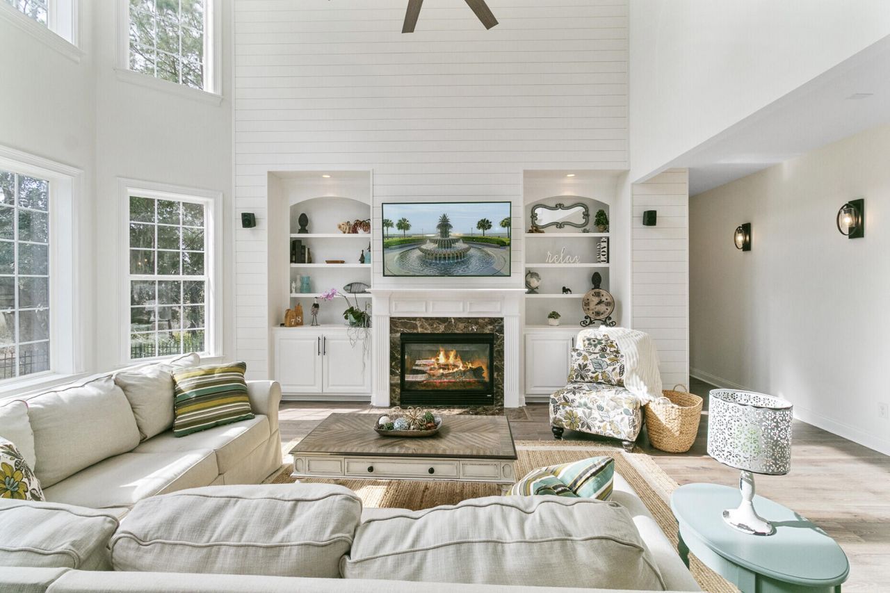 2745 Oak Manor Drive Photo 13