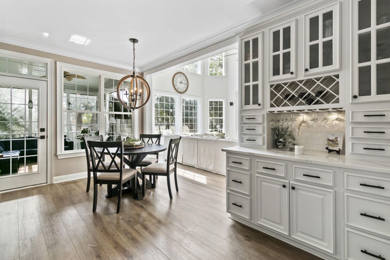 2745 Oak Manor Drive Photo 21