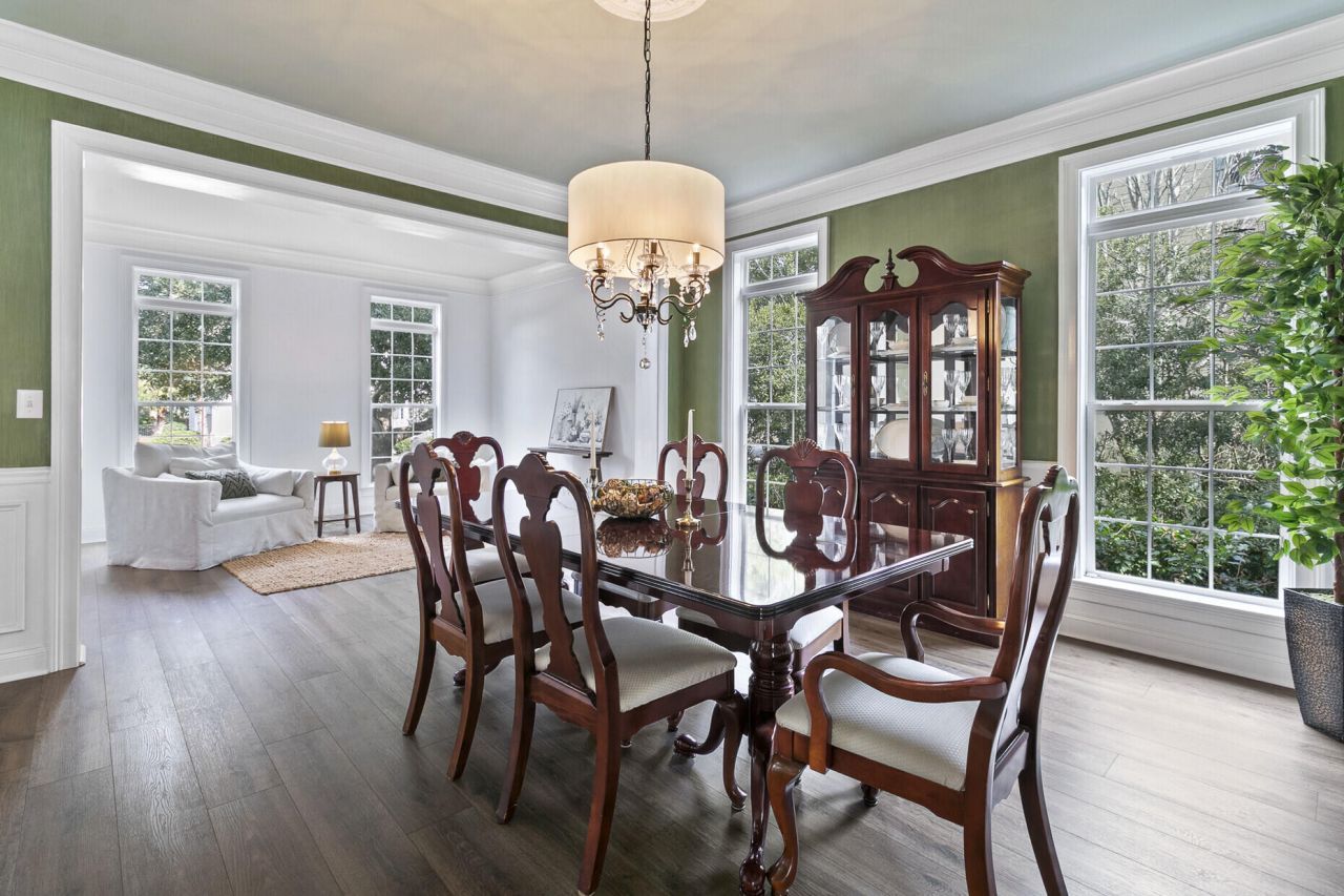 2745 Oak Manor Drive Photo 23