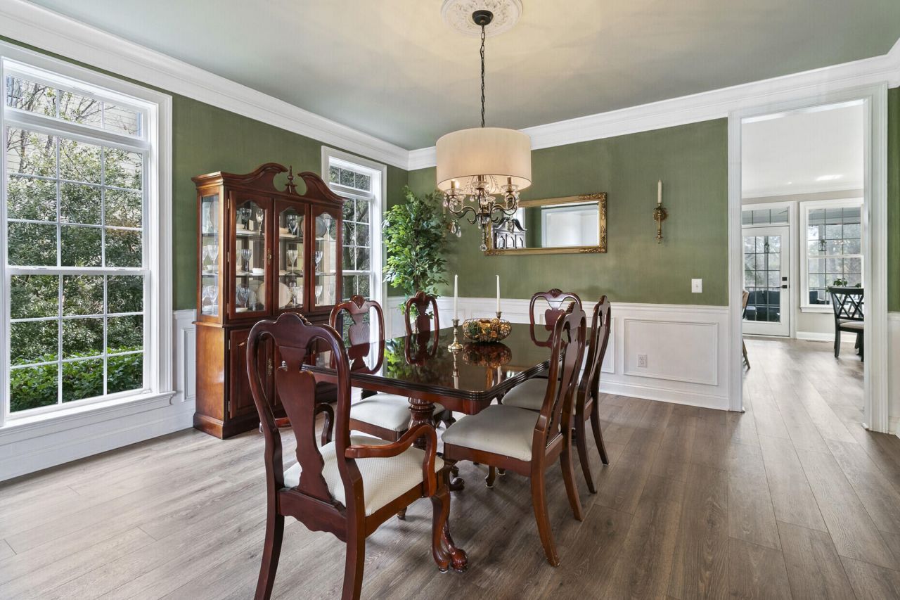 2745 Oak Manor Drive Photo 24